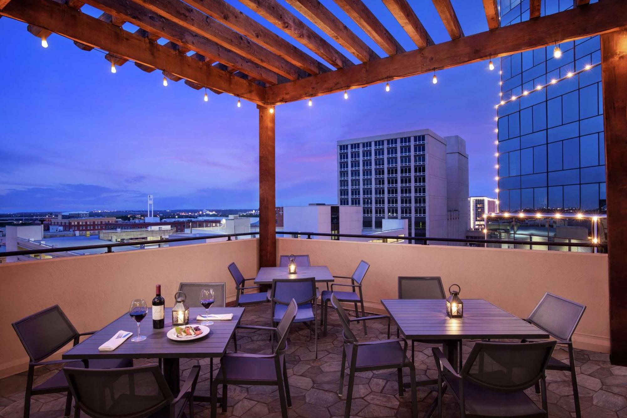 Embassy Suites By Hilton Fort Worth Downtown Exterior foto